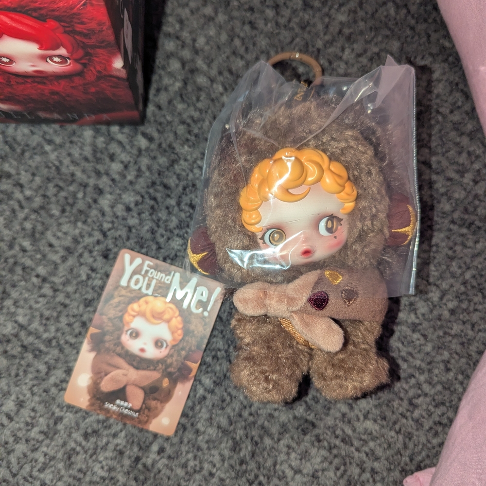 ⚡Skullpanda You Found Me Plush Doll Pendant Sneaky Chestnut - Picture 2 of 4